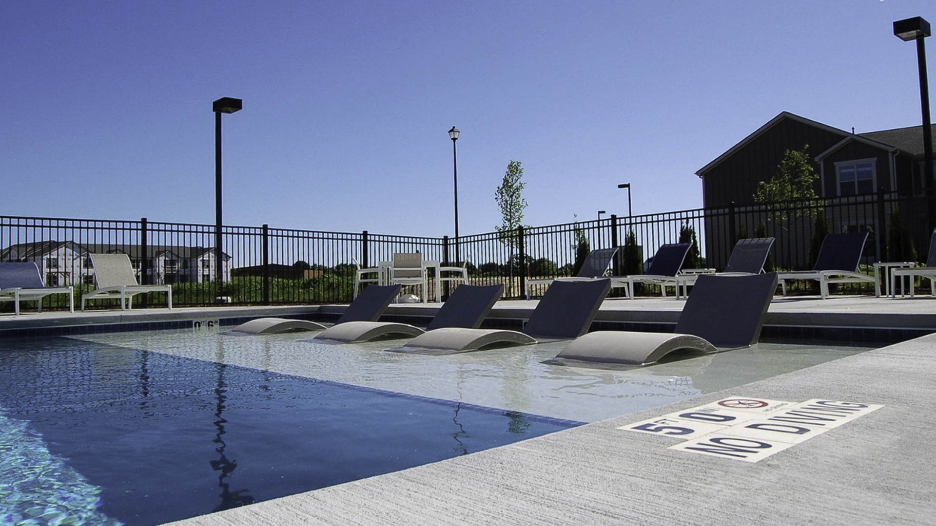 Photos of Springs at Allison Valley in Colorado Springs, CO